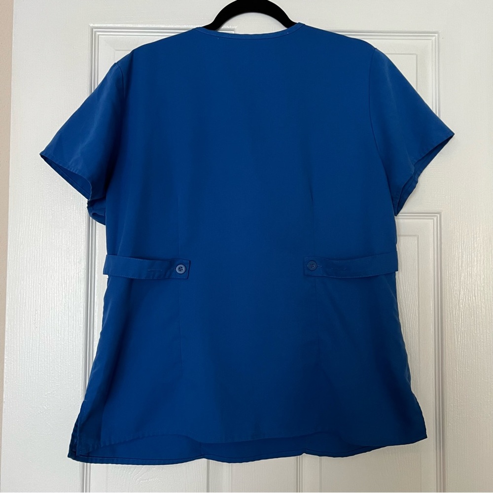 Scrub Top - Picture 5 of 5